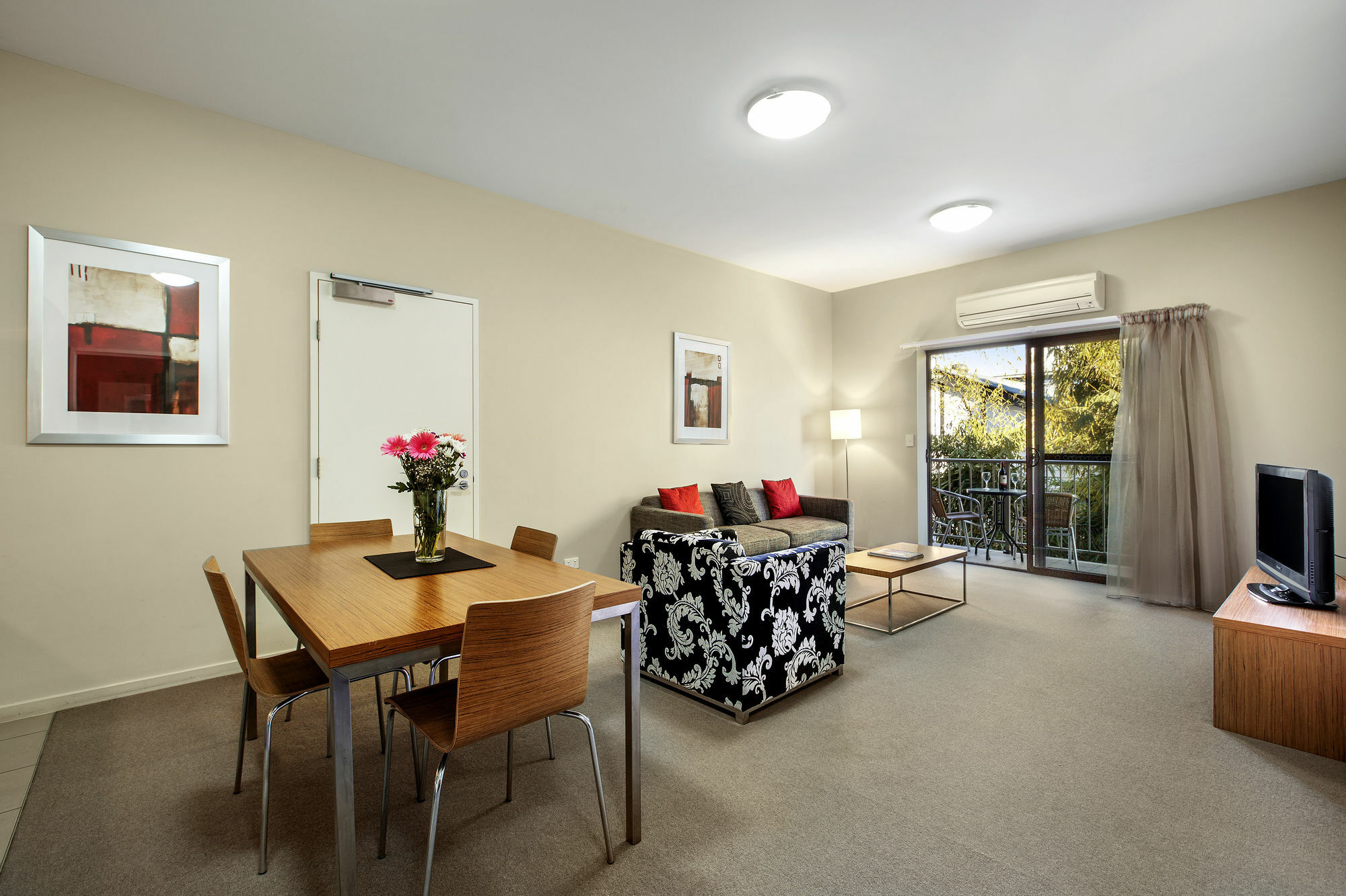 Gladstone Downtown Central Apartment Hotel Official 外观 照片